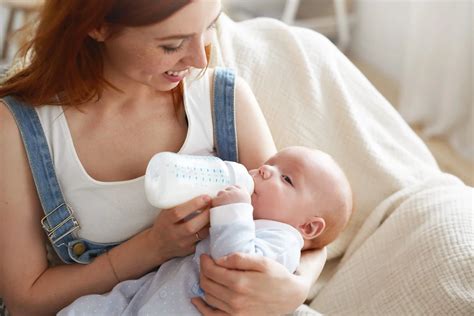 bebeklerde yutma refleksi ne zaman gelişir